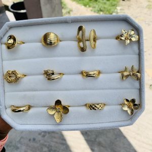 A Dozen of fashion rings 007