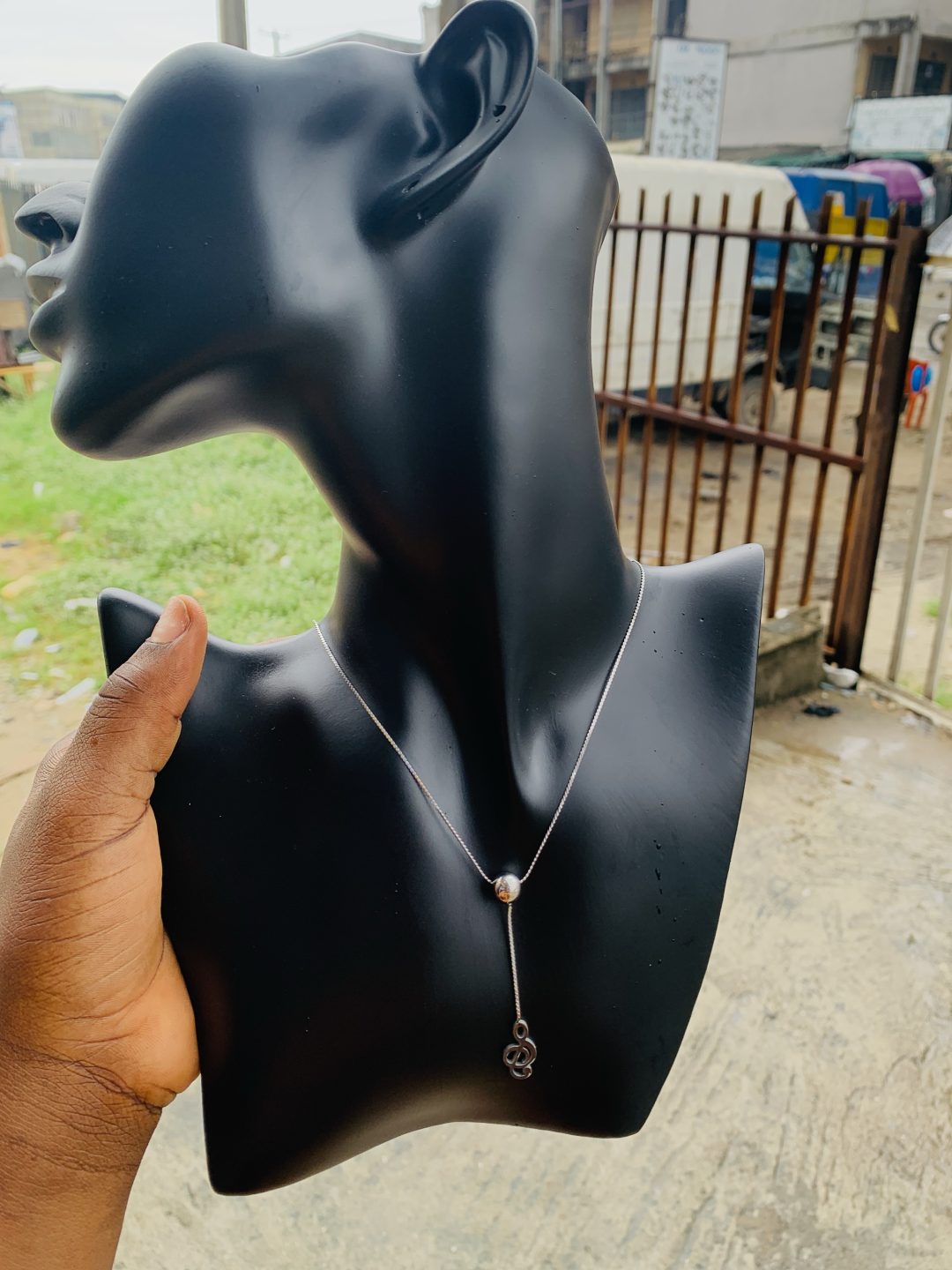 Ball silver dropping necklace 009