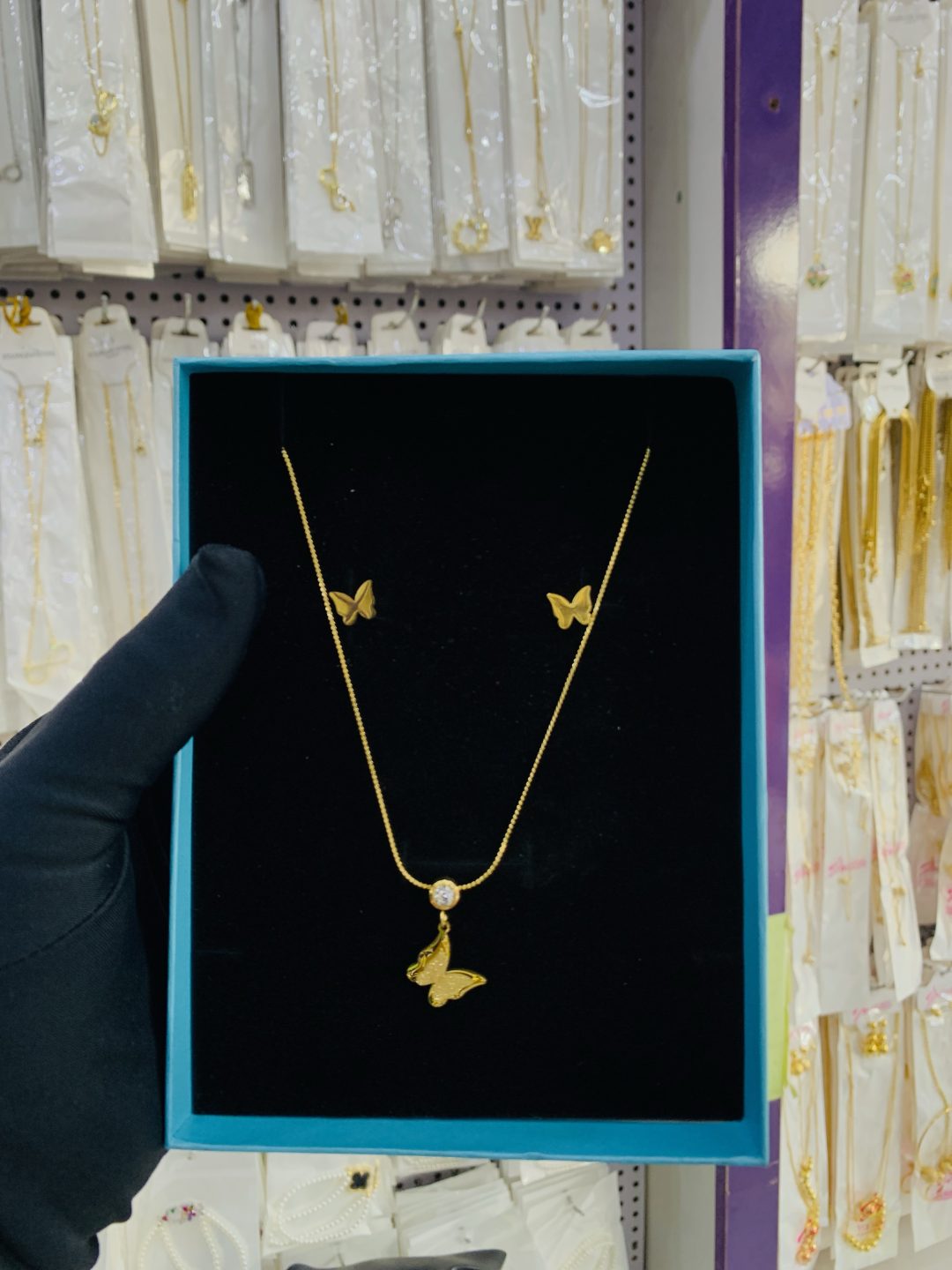fashion necklace set 001 - Image 4