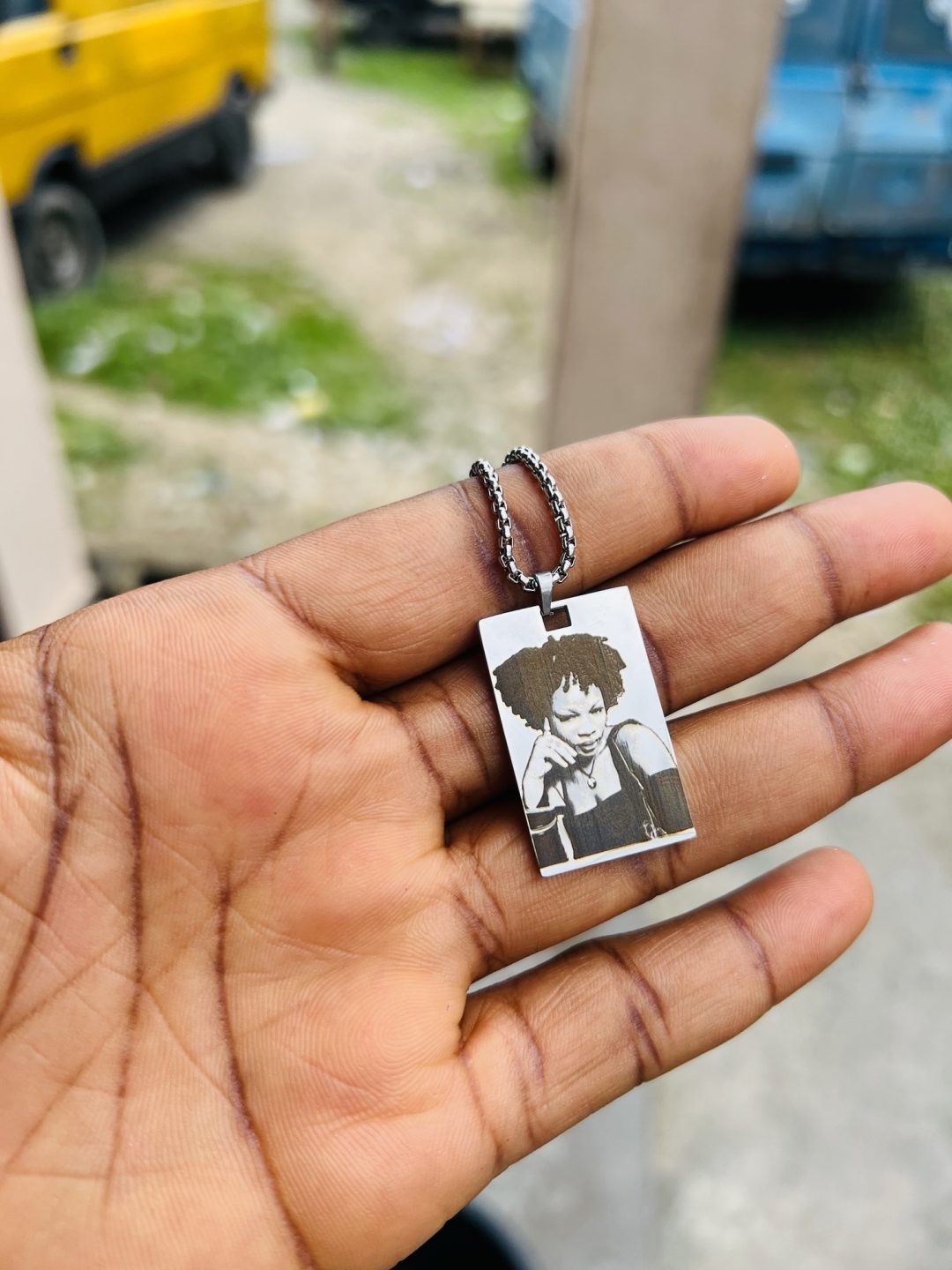 Square shape silver picture engraving