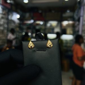 Steel stud earrings 017