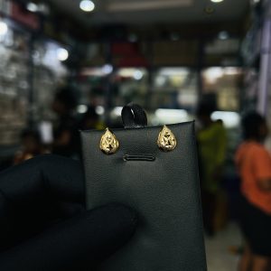 Steel stud earrings 017