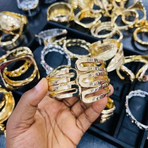 002 Chunky bracelet