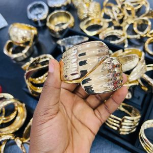 003 Chunky bracelet