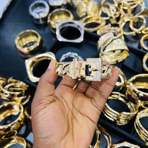 011 Chunky bracelet