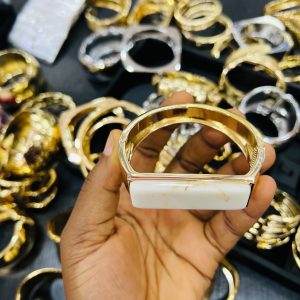 018 Chunky bracelet