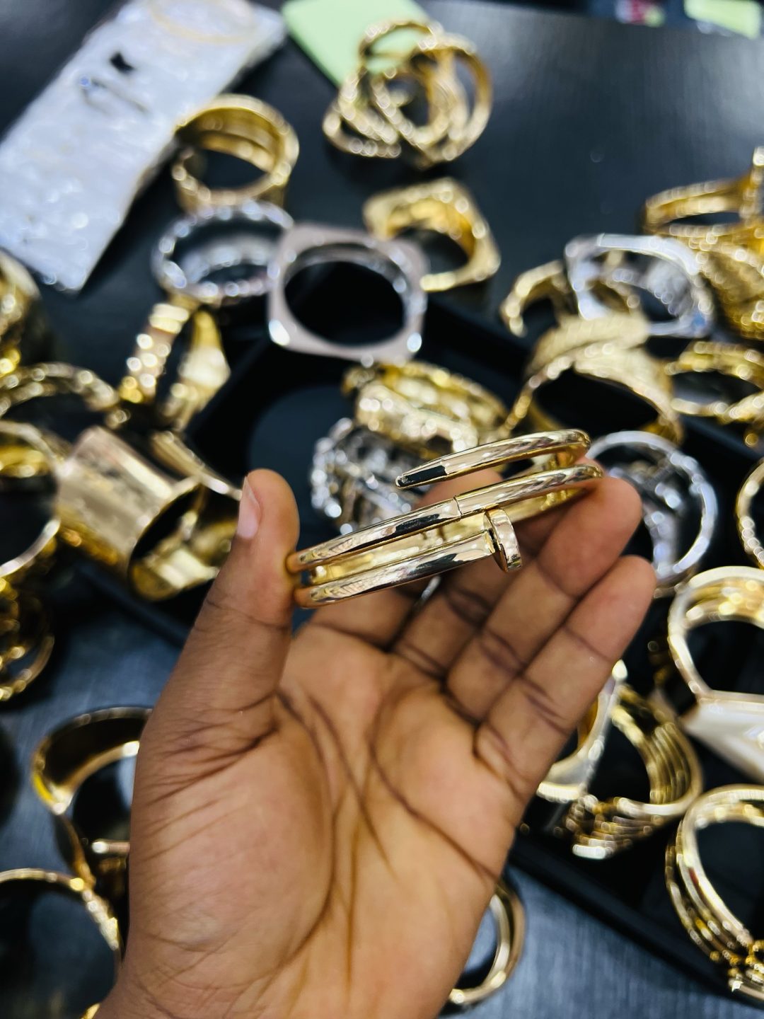 019  Chunky bracelet