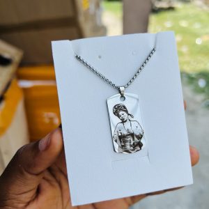 Silver picture engraved necklace