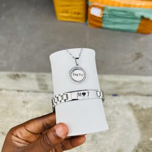 Engraved unisex silver combo with box!