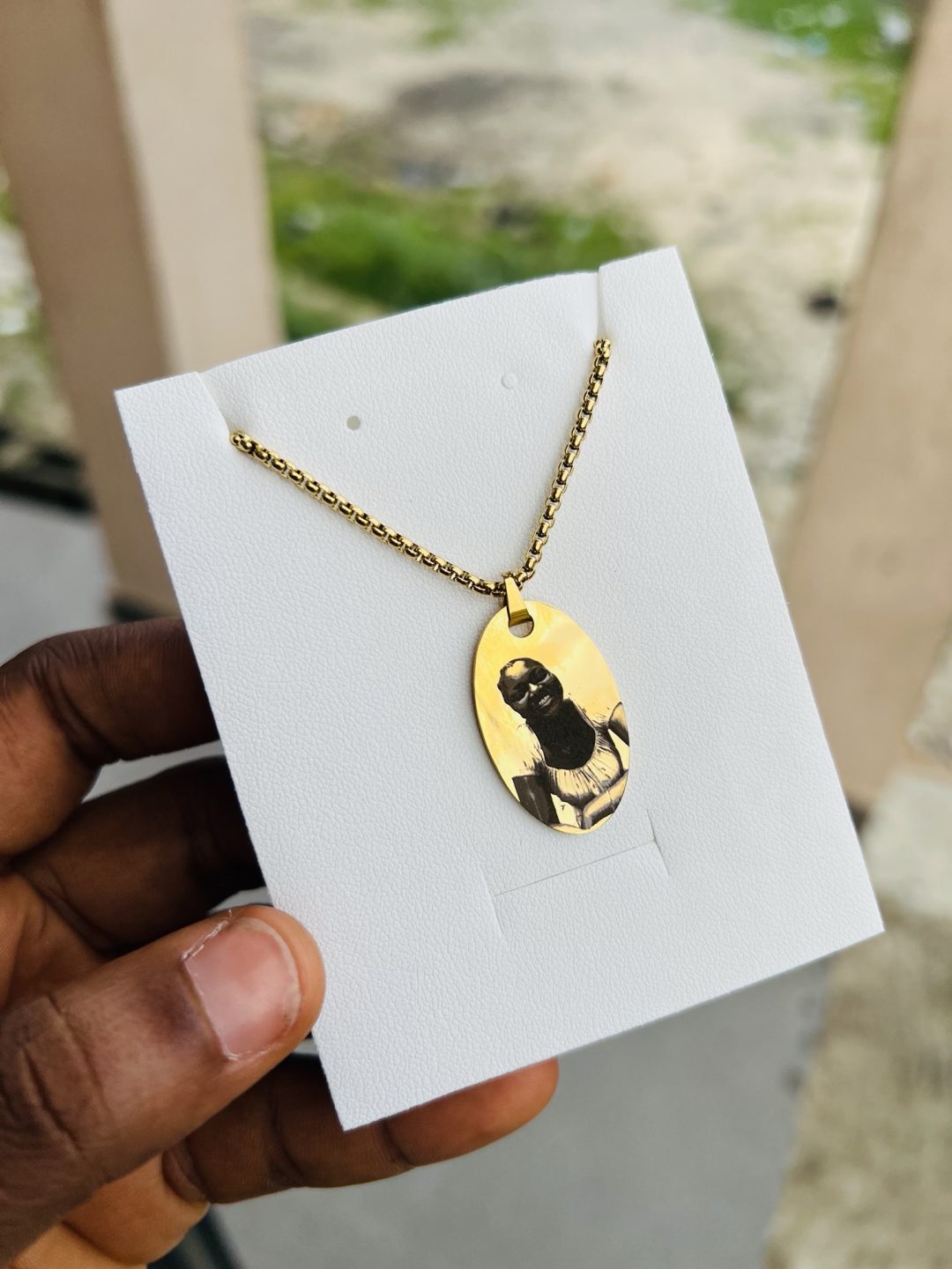 Gold Oval Picture engraved necklace
