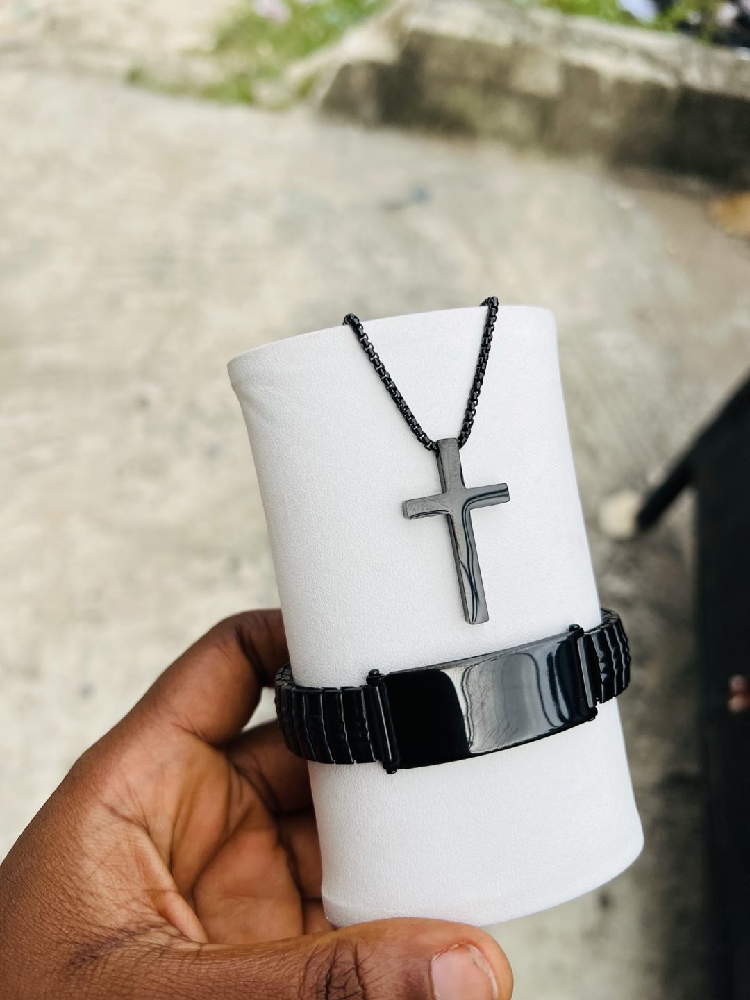 Engraved black black combo 002