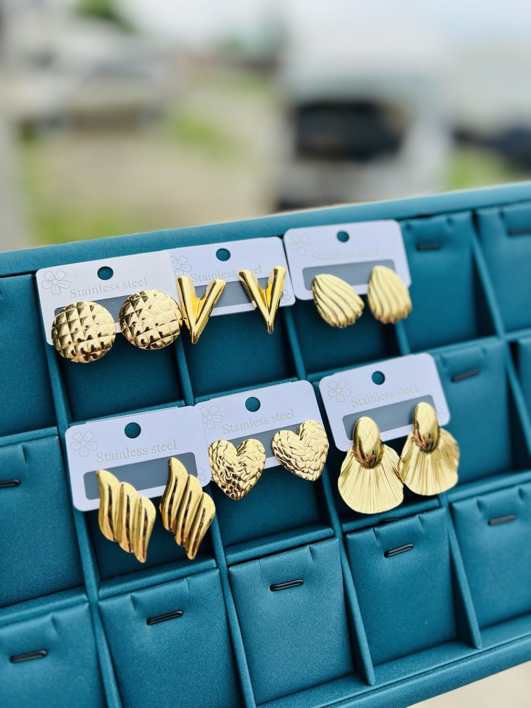 Half dozen of Gold stainless steel earring (6) - Image 2