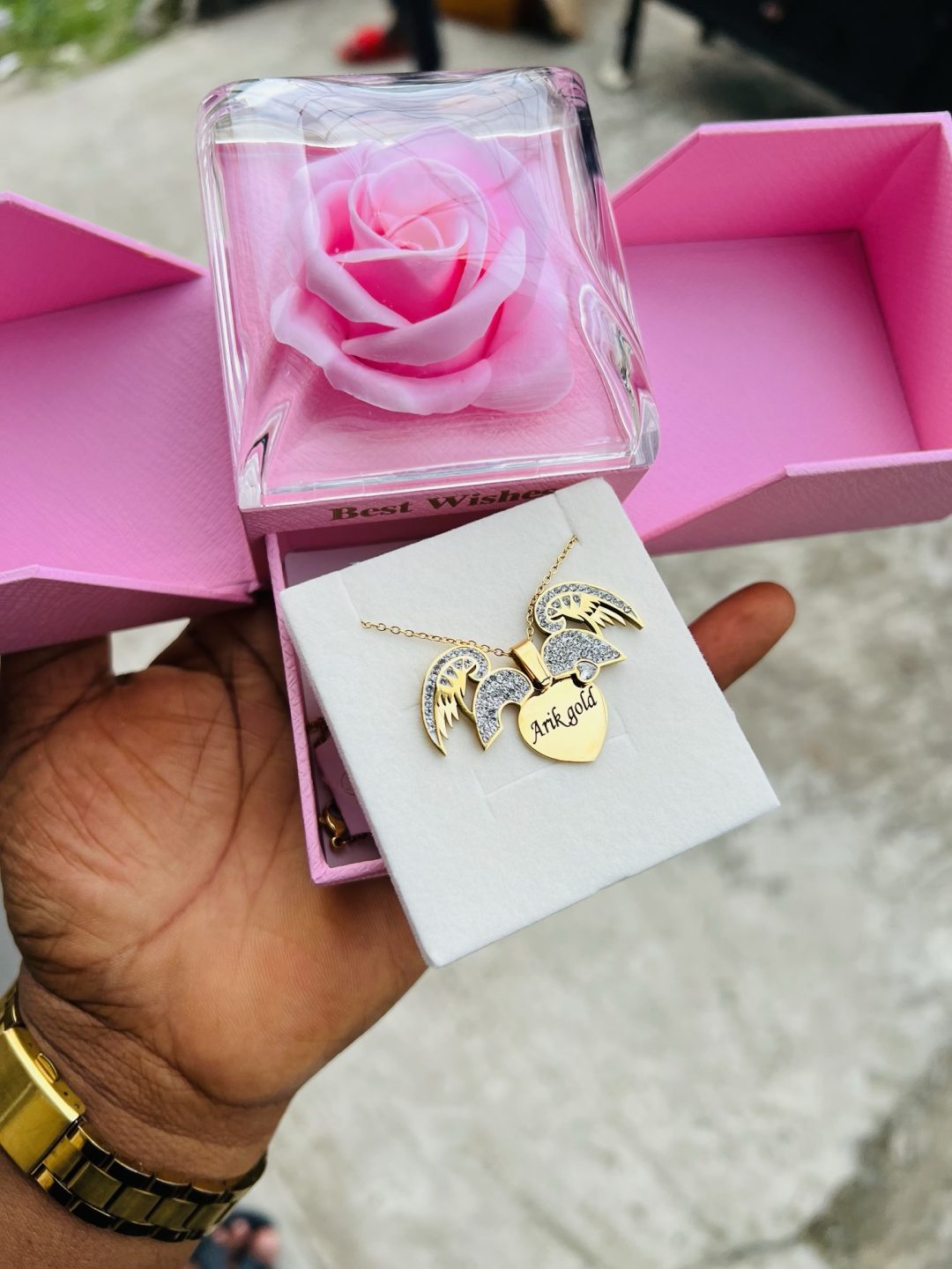 Engraved winged necklace with exact box! - Image 4