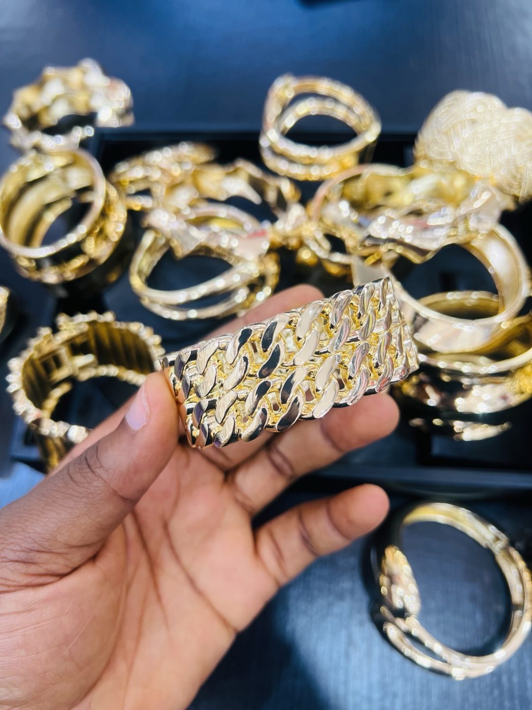 015 Chunky bracelet - Image 3
