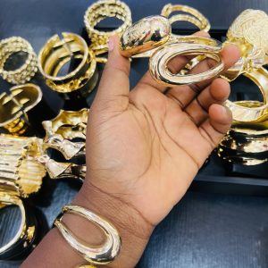 008 Chunky bracelet