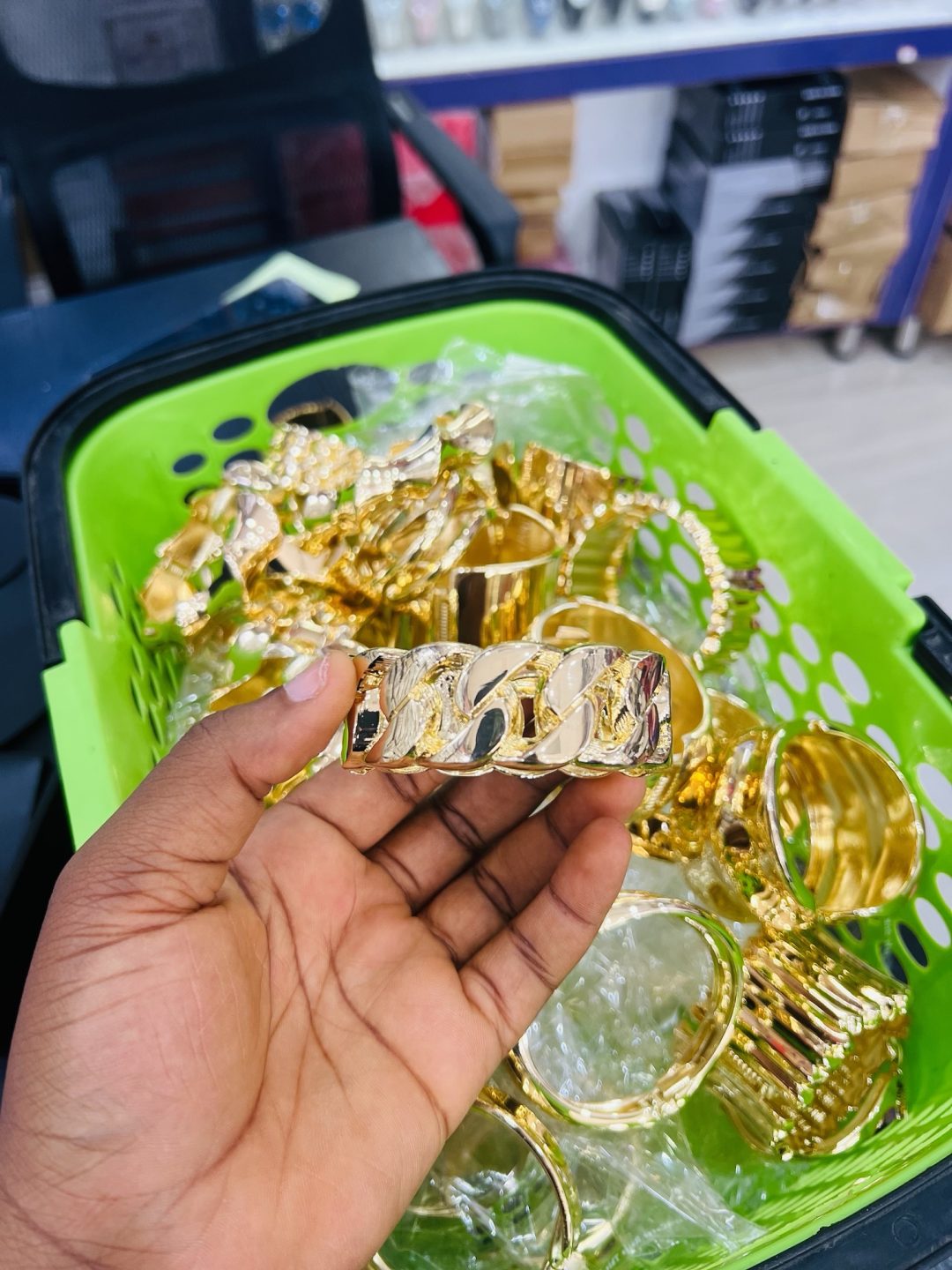 001 Chunky bracelet