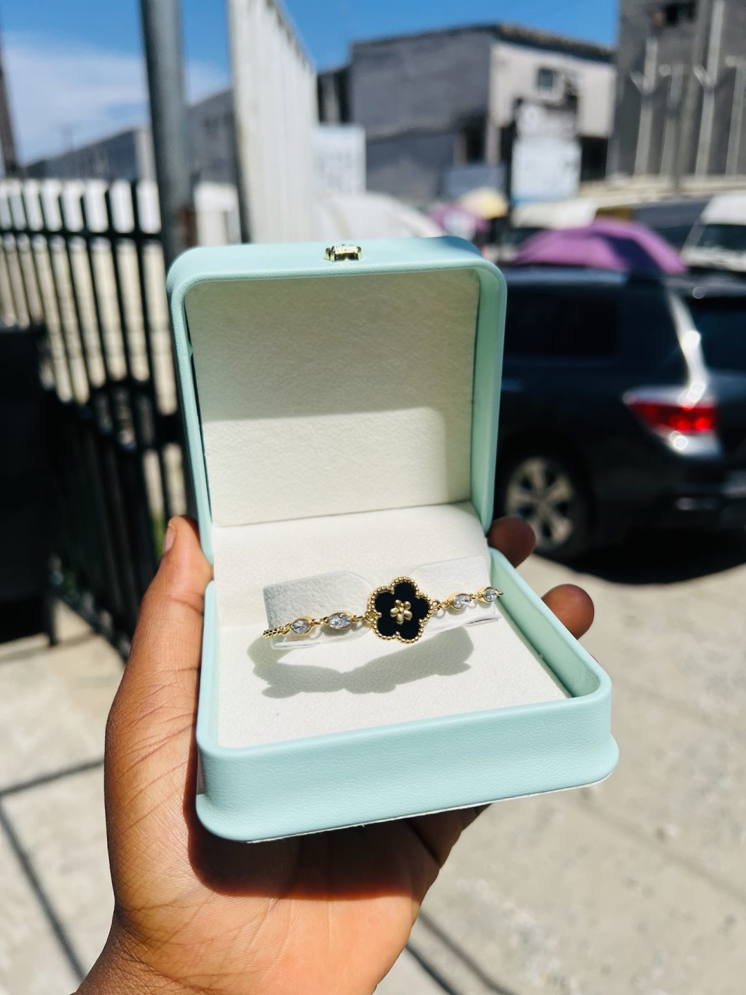 Black flowered bracelet