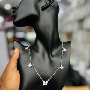 Five butterfly round silver necklace