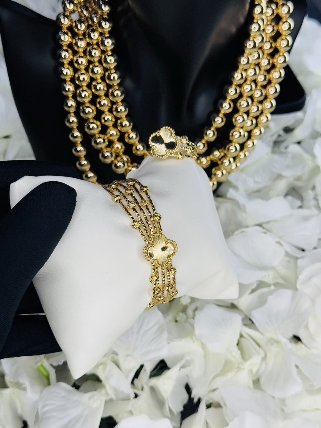MD Vca ball woven bangle and ring
