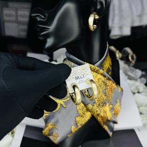MD MATTE LUXURY HOOP EARRINGS
