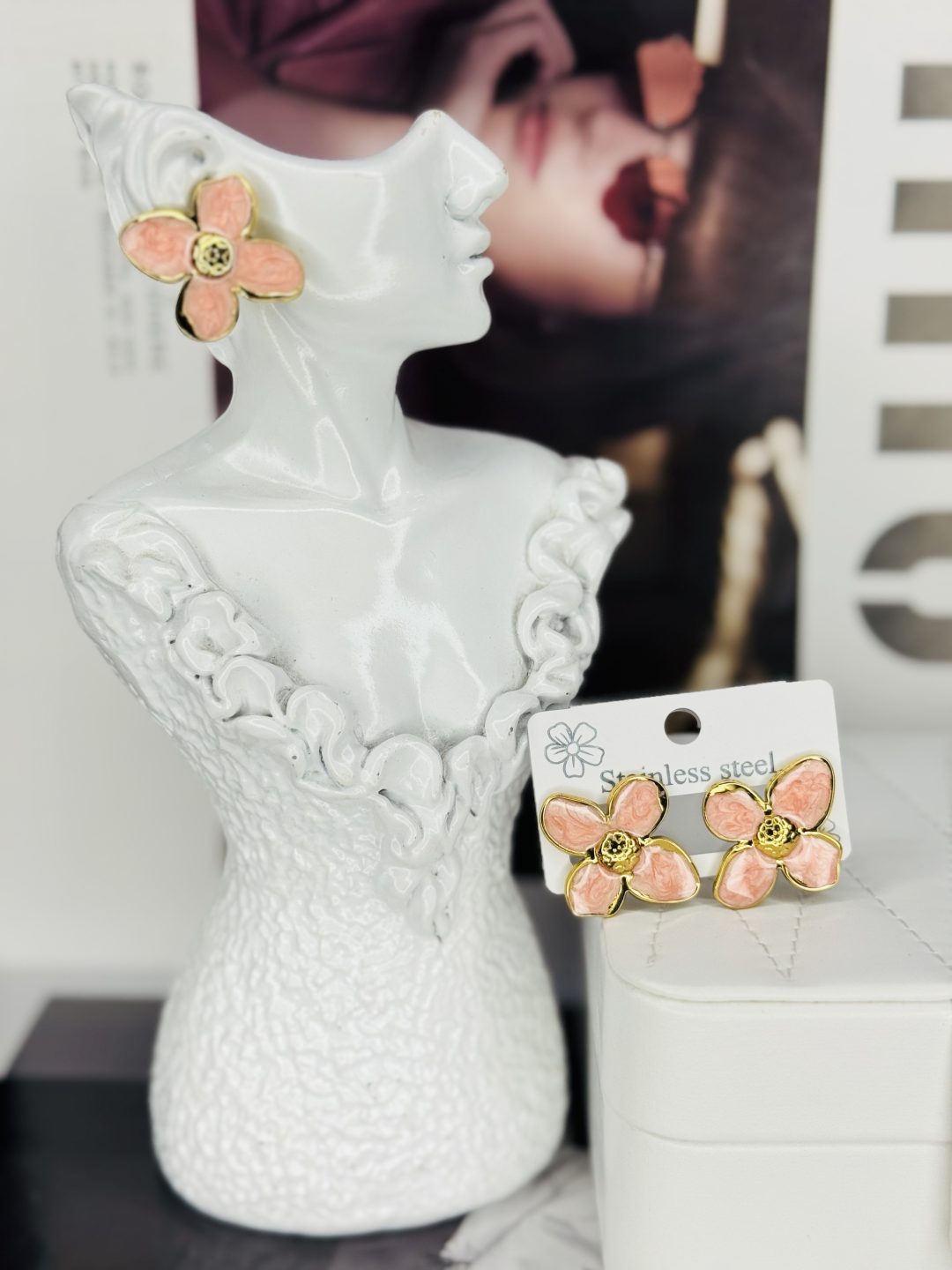 Helen ceramic pink earrings 009 - Image 2