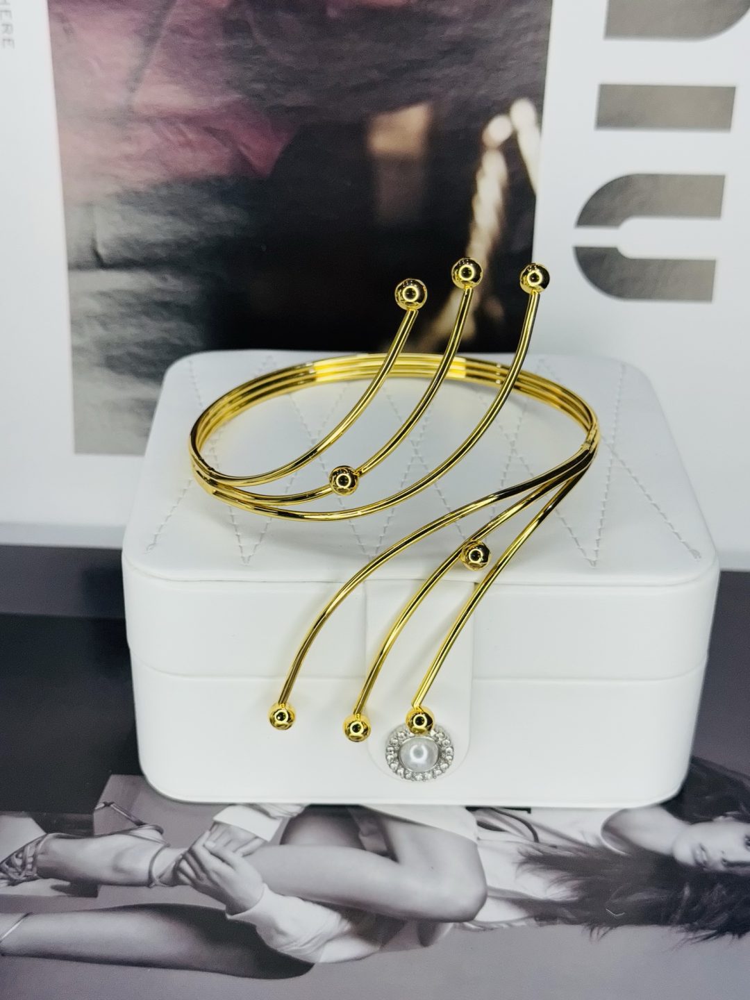 Ym  plain three line arm cuff gold