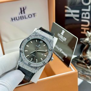Hublo luxury leather watch with plastic box 005