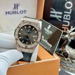 Hublo luxury leather watch with plastic box 010