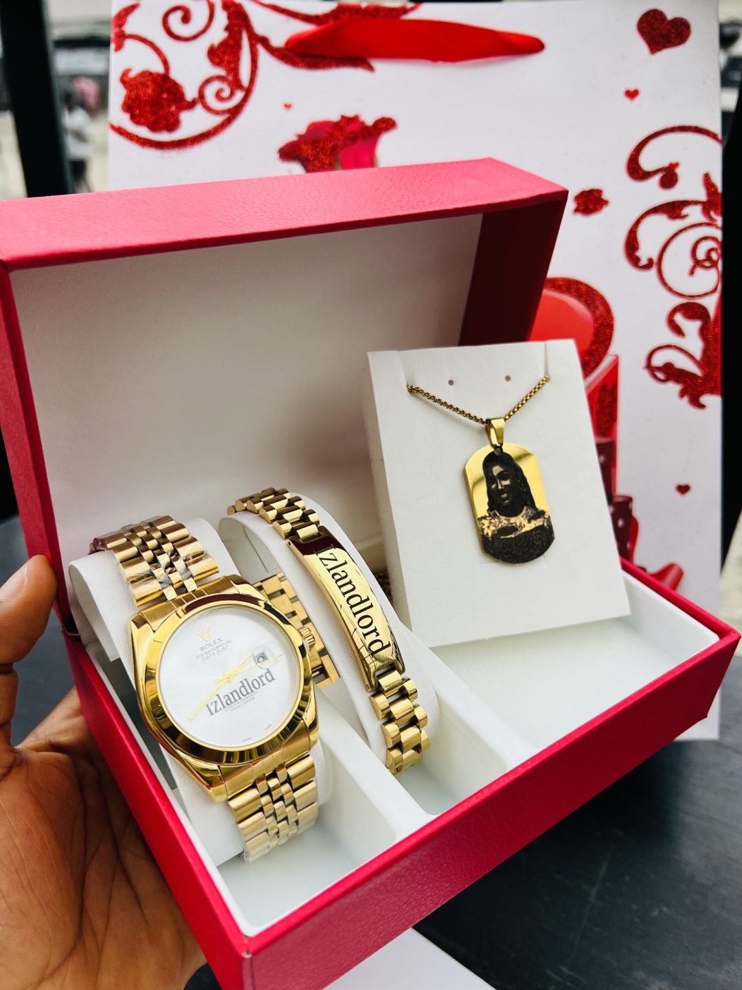 Engraved picture necklace combo with box!