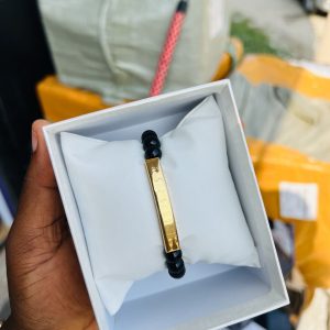 Engraved black gold bar beaded bracelet 001