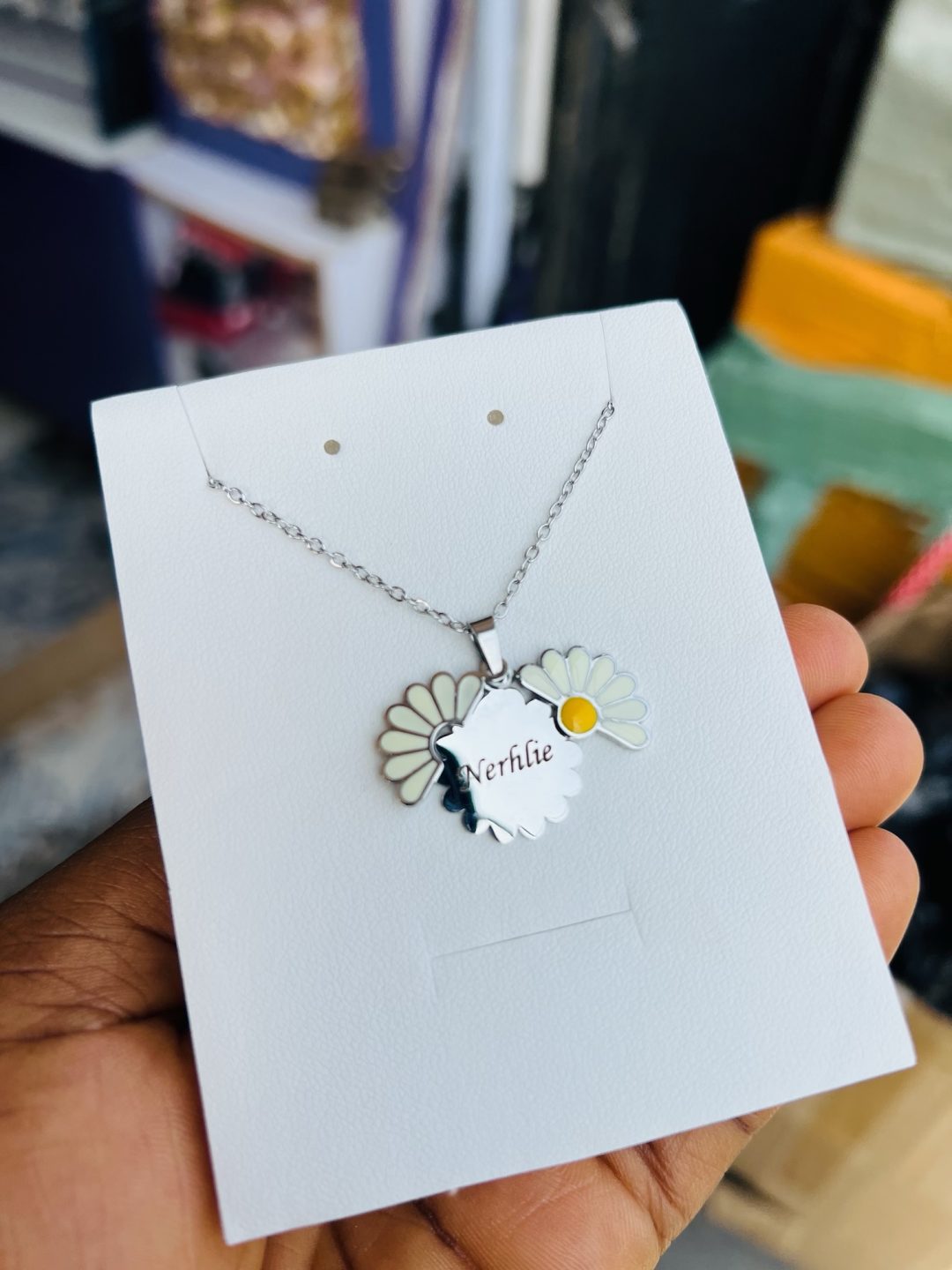 Engraved silver sunflower necklace 003 - Image 5