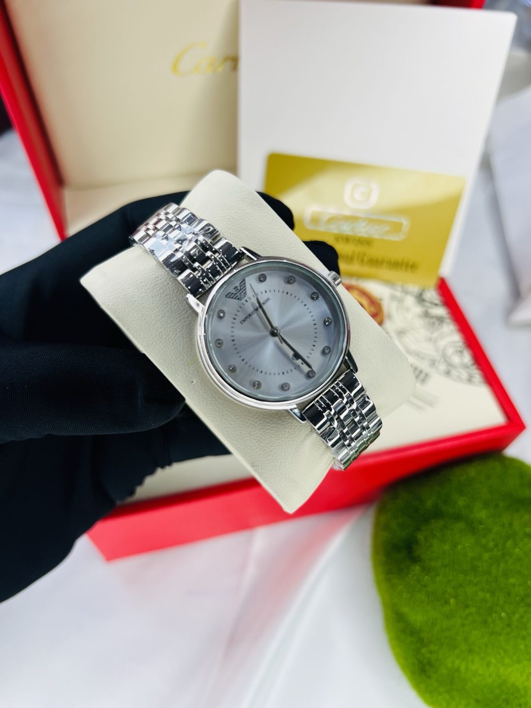 Silver Emporio Armani watch with leather box! - Image 2