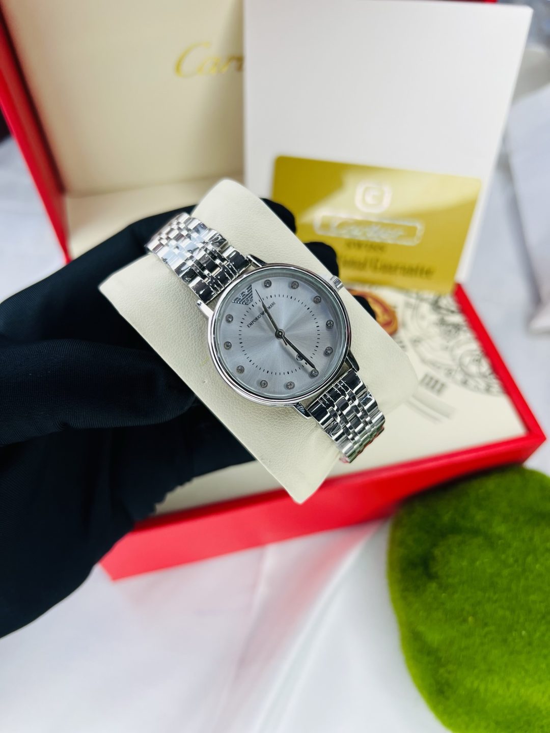 Silver Emporio Armani watch with leather box! - Image 4