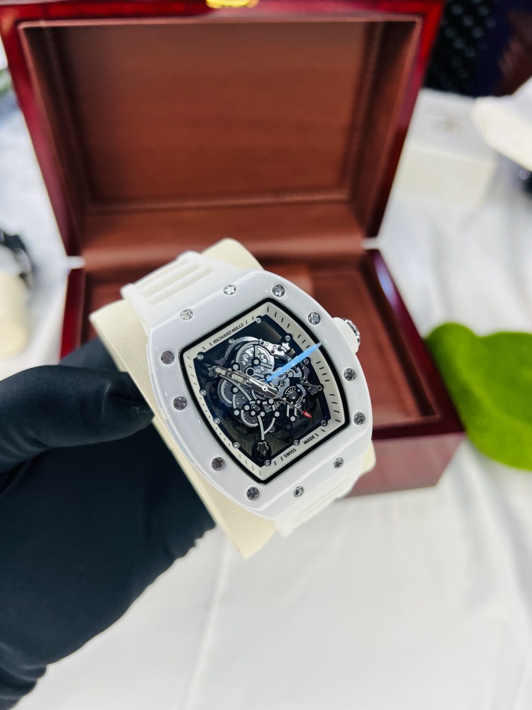 White strap Richard Mille with Formica box!