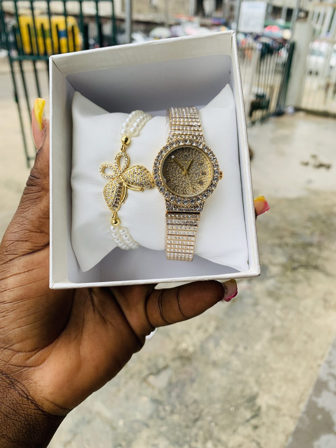 Rolex gold set with plastic box
