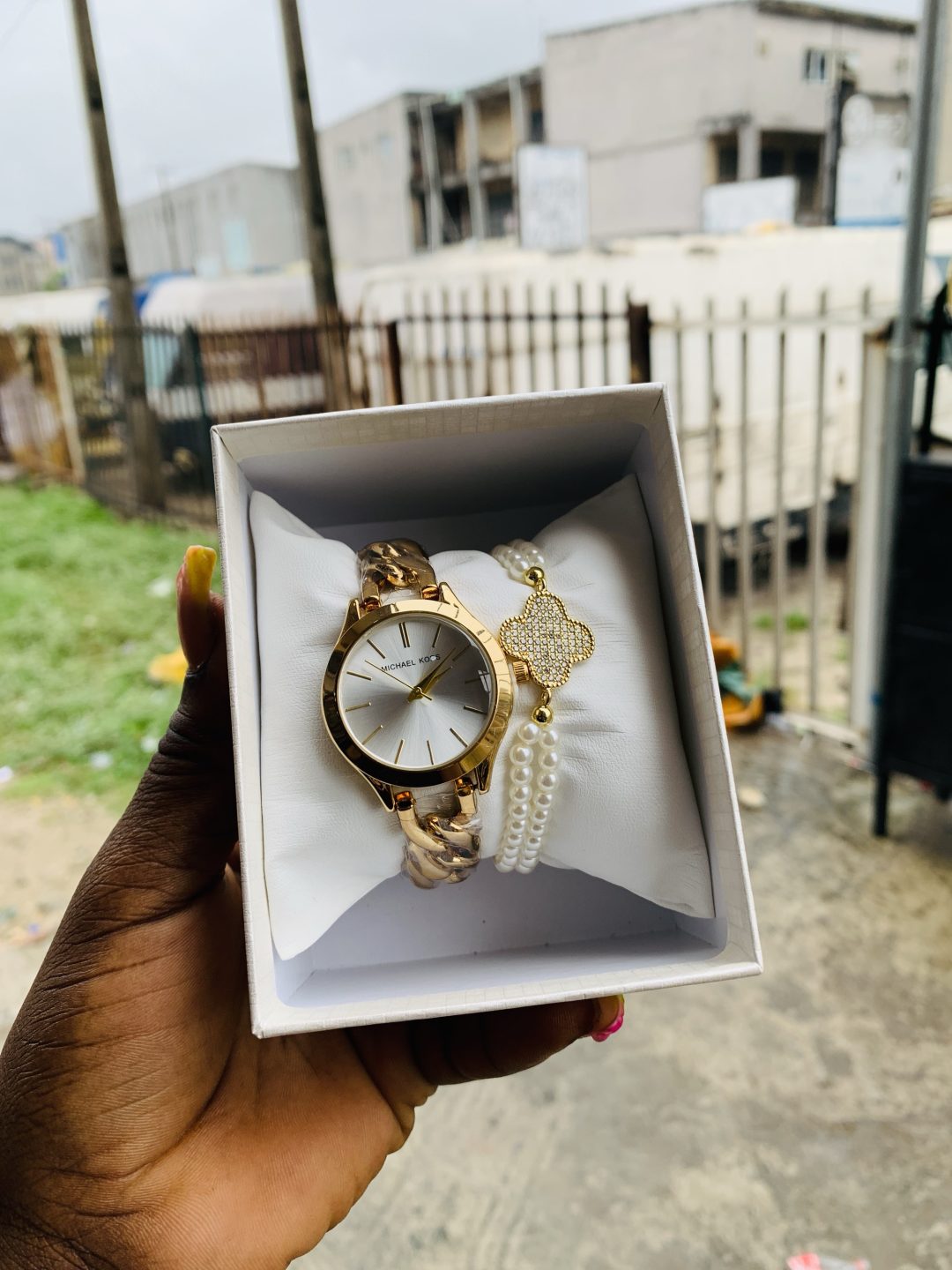Micheal Kors gold combo with plastic box - Image 2