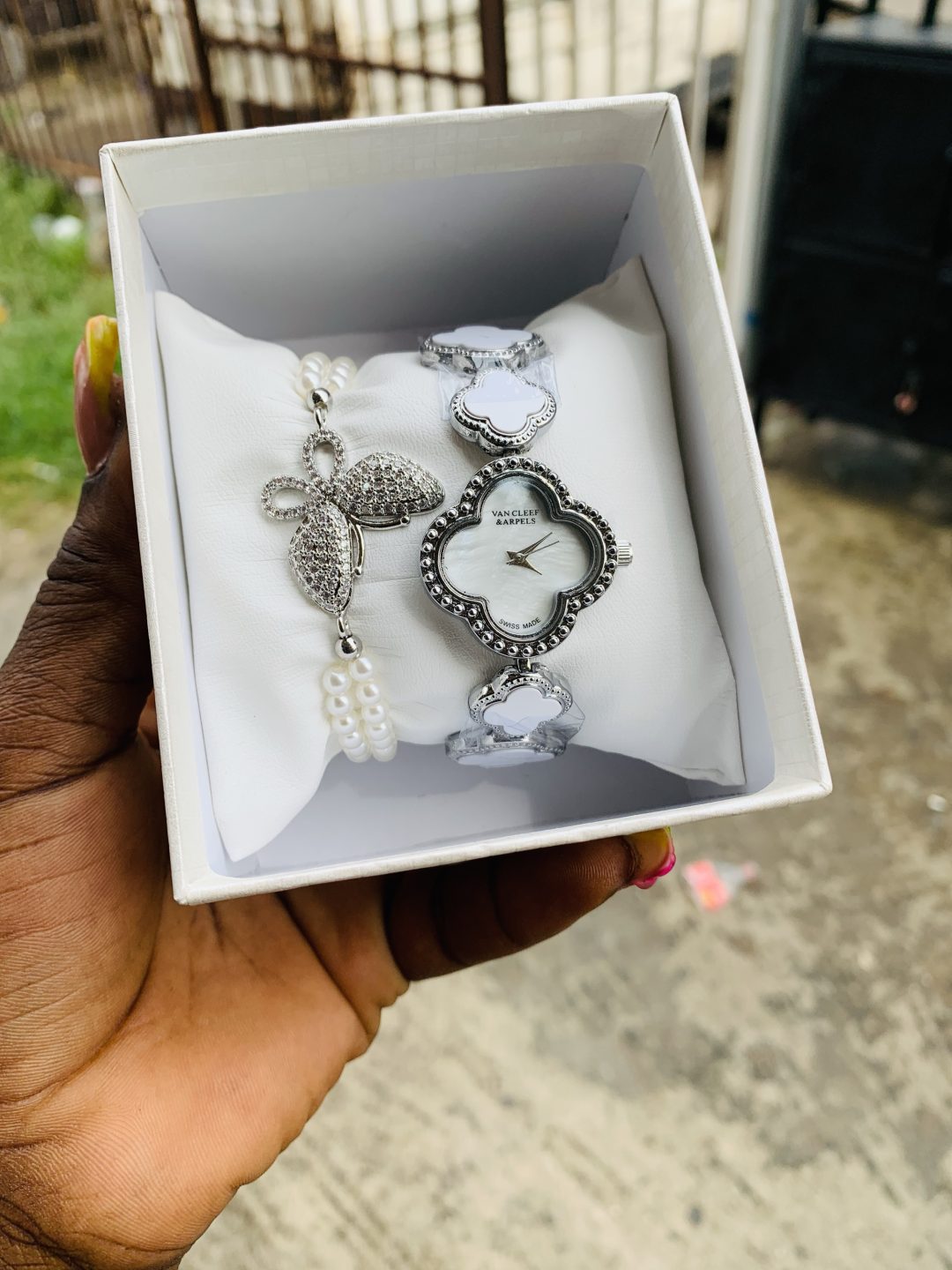 Van Clef silver set with plastic box - Image 2