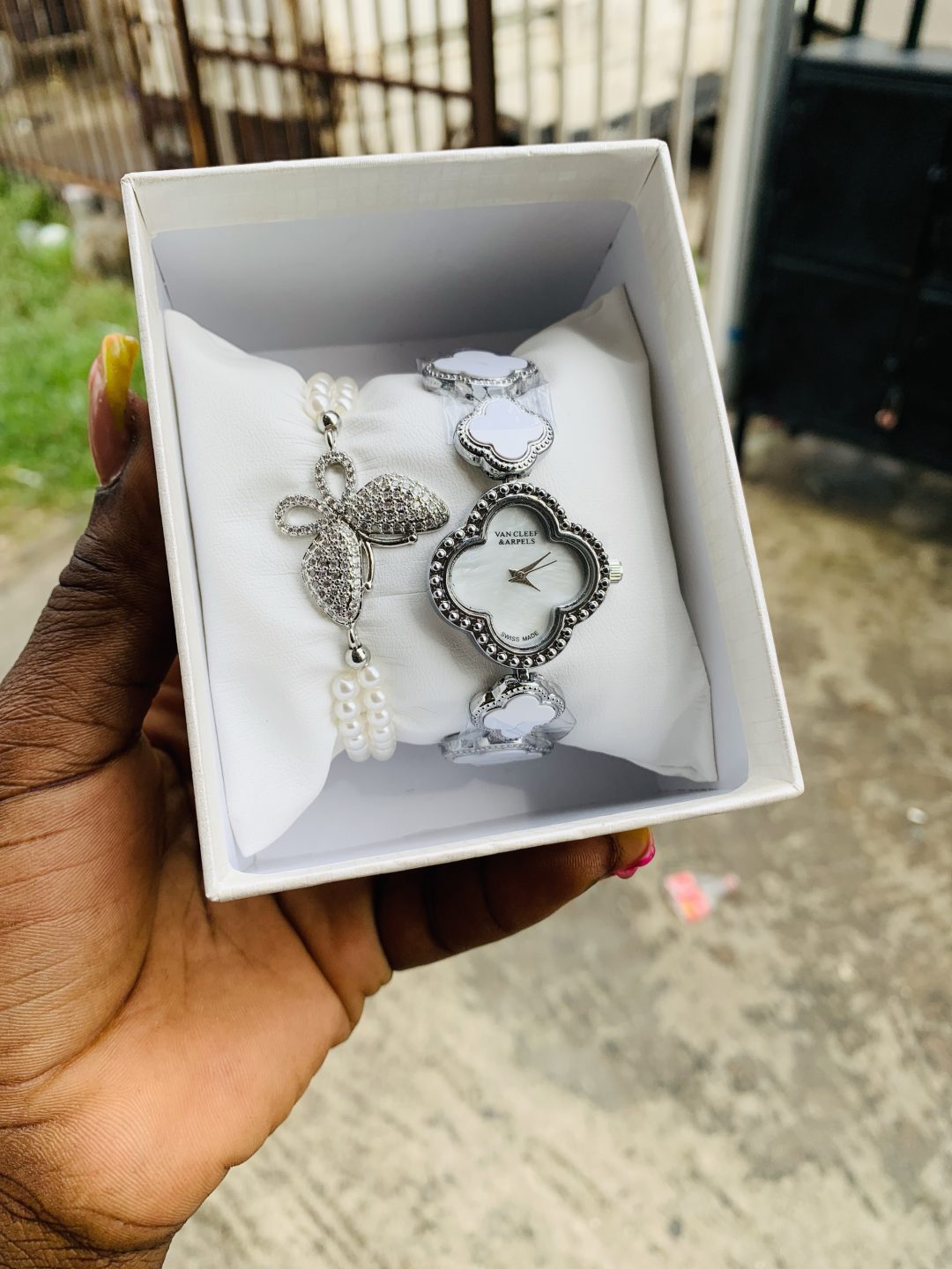 Van Clef silver set with plastic box - Image 4
