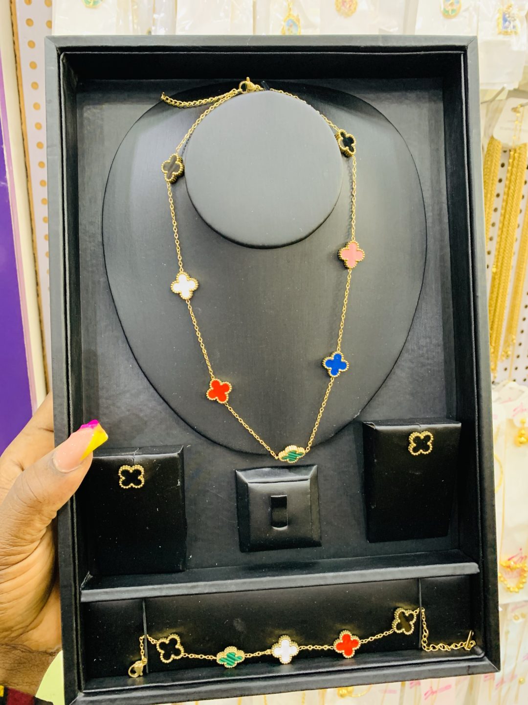 Multicolored VCA Luxury set - Image 5
