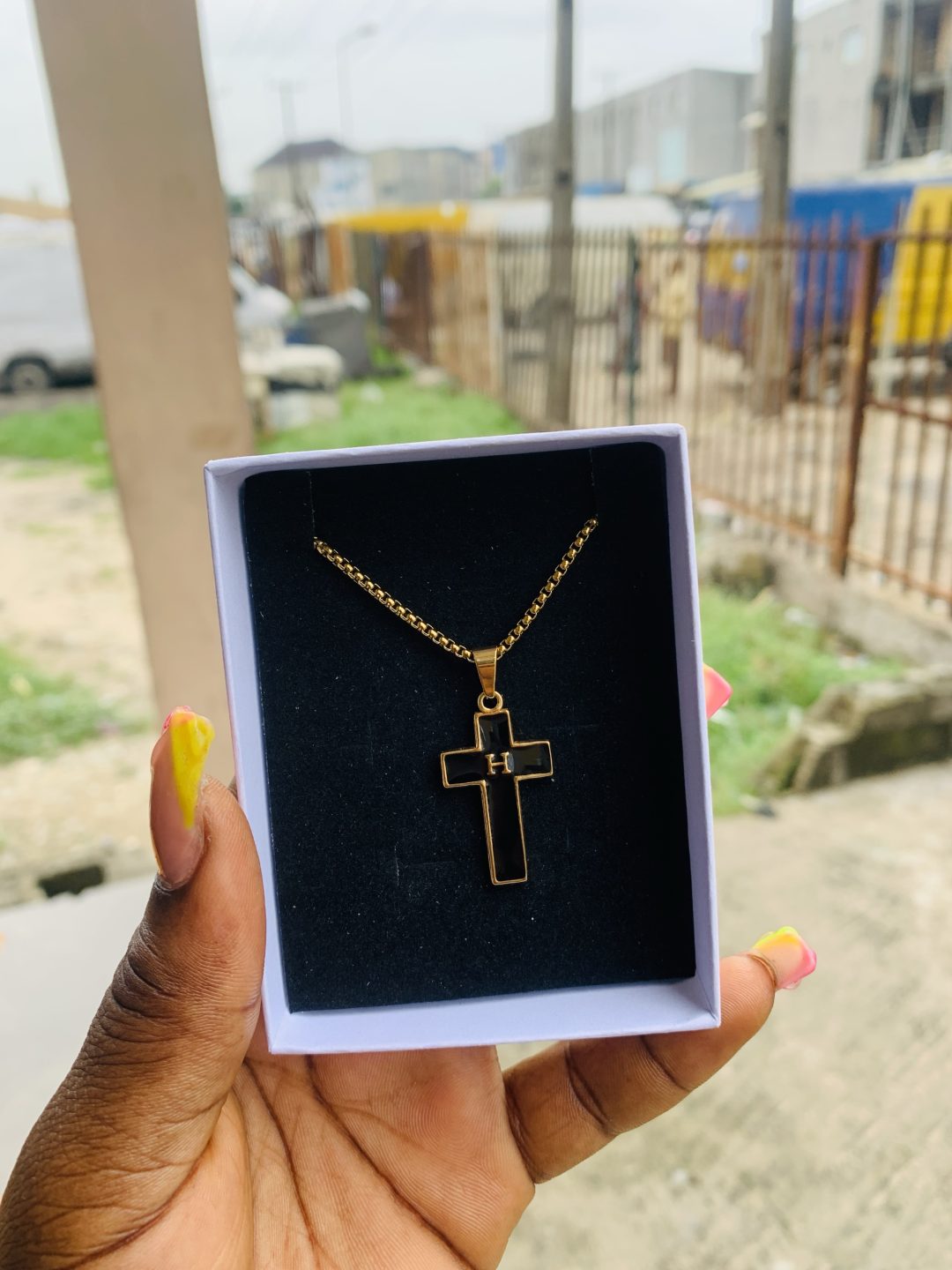 Male gold/black necklace 008
