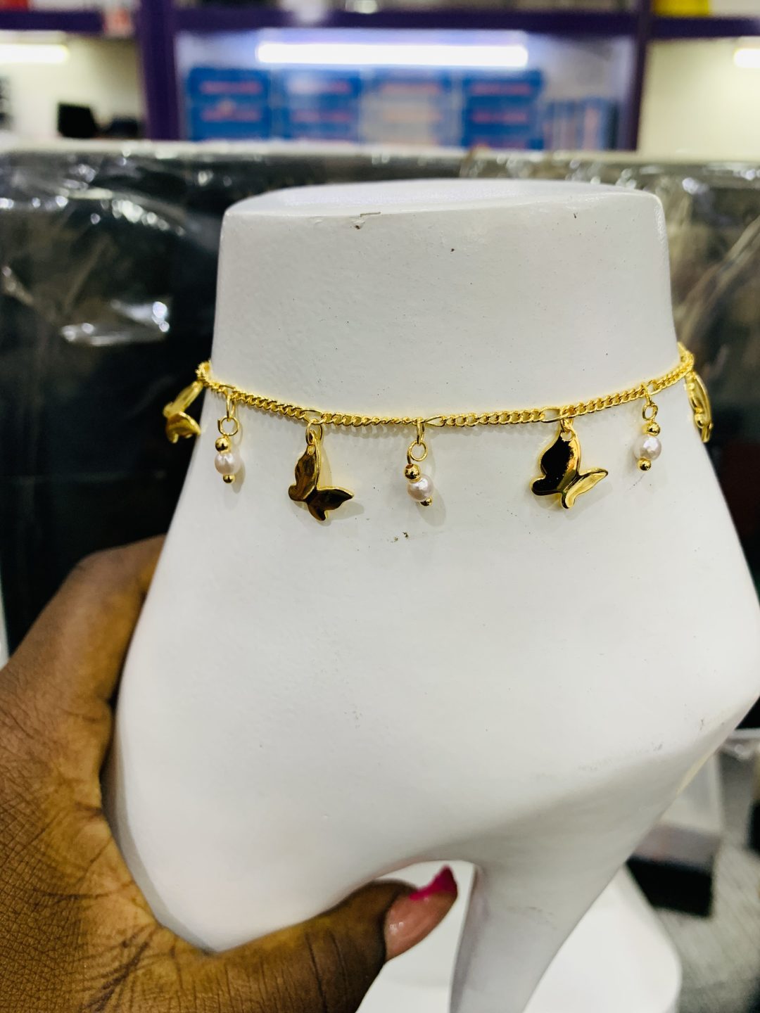 Butterfly pearl gold anklet