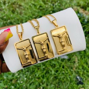 Ave Maria male gold bracelet