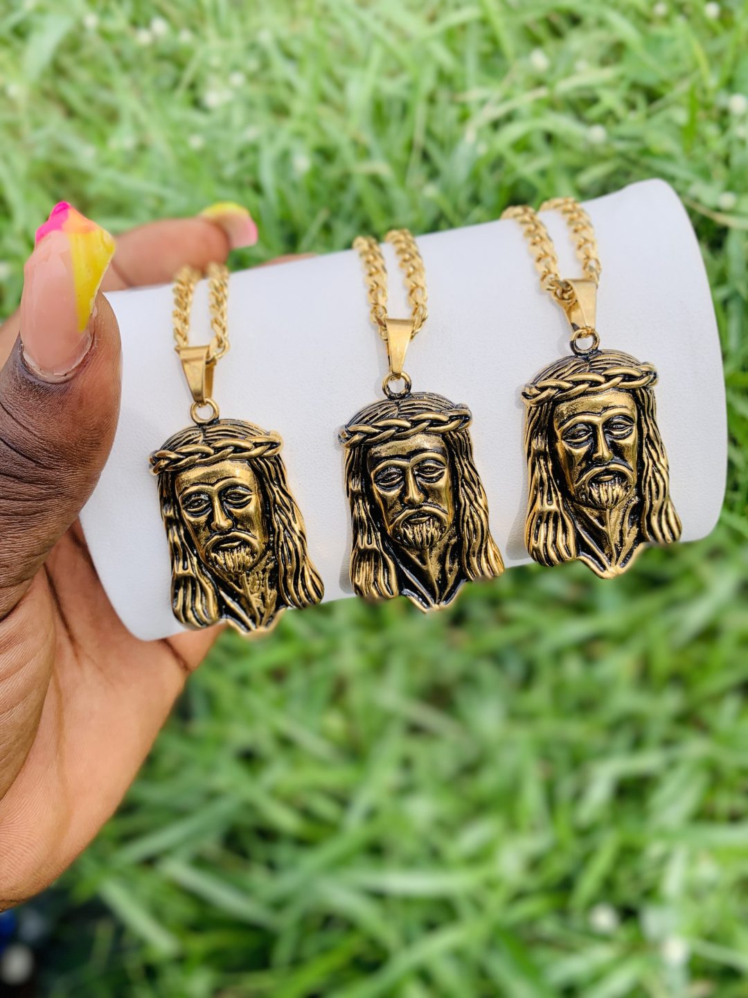 Christos male necklace - Image 2