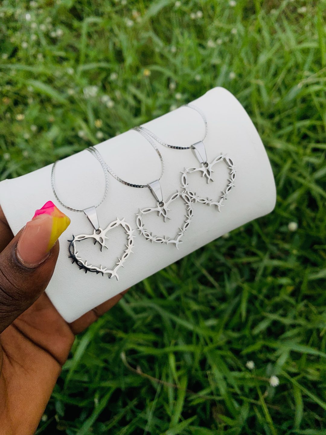 Love thorn silver necklace