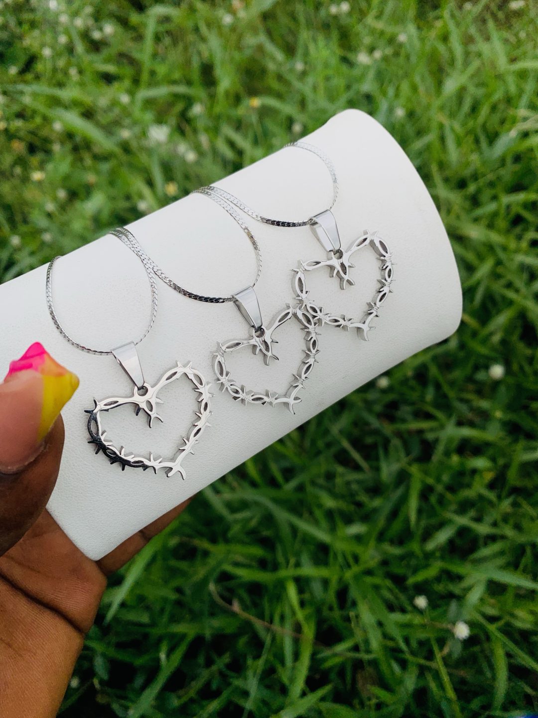 Love thorn silver necklace - Image 4