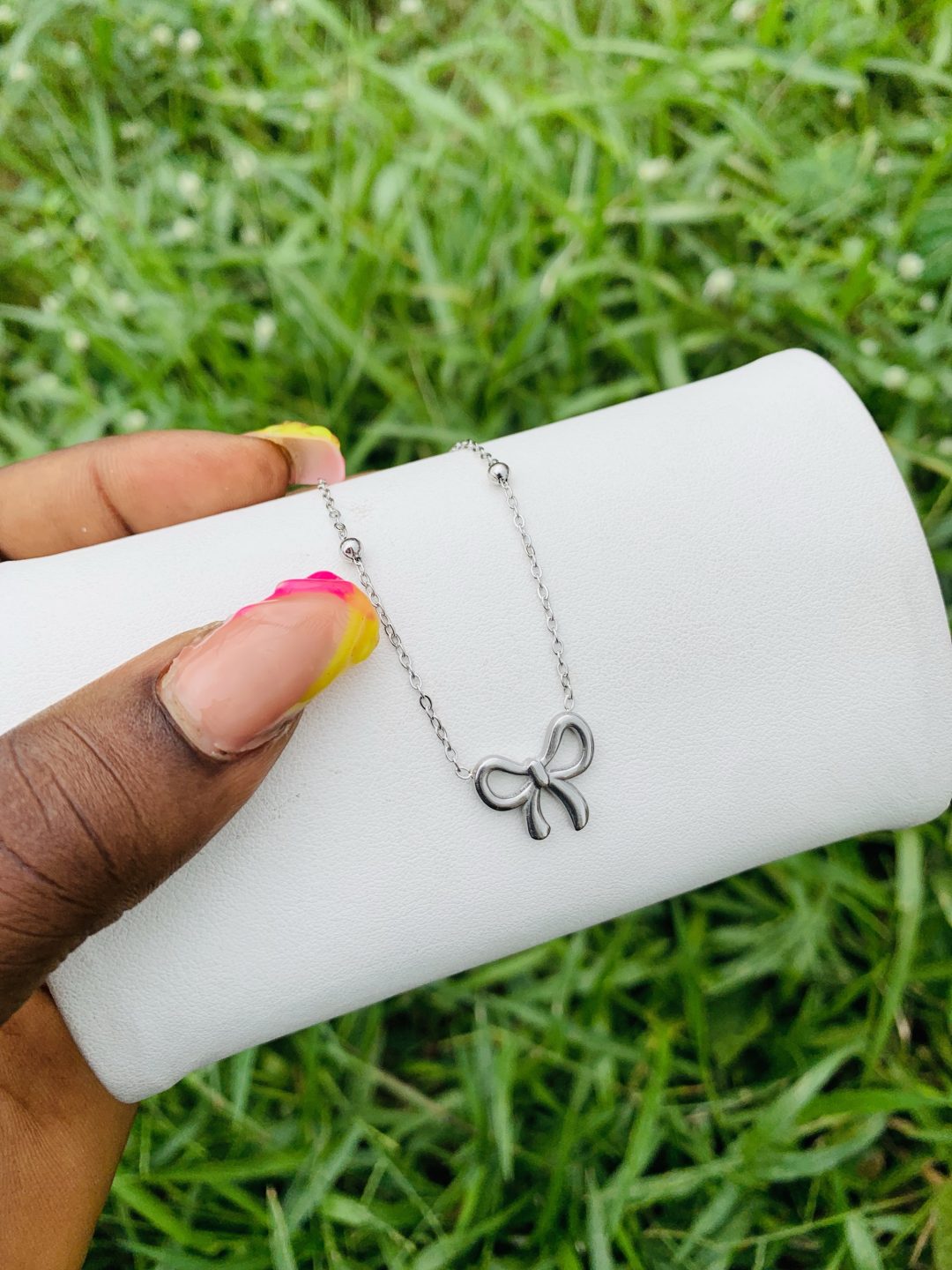 Bow tie silver necklace - Image 3