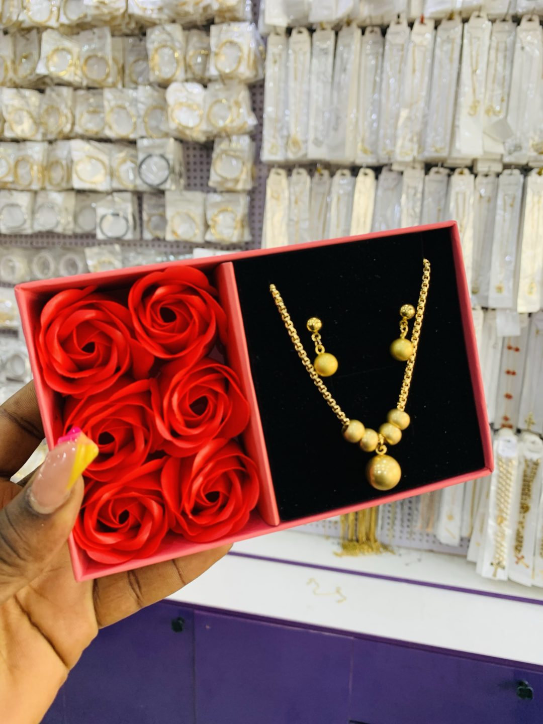 YUE Ming gold set with exact box - Image 6