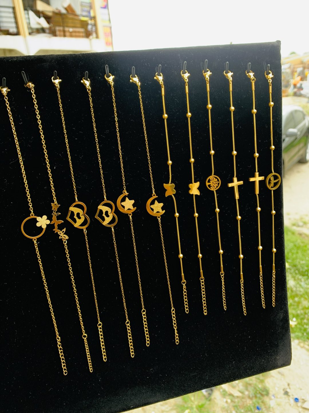 A dozen of mixed gold steel bracelet - Image 2