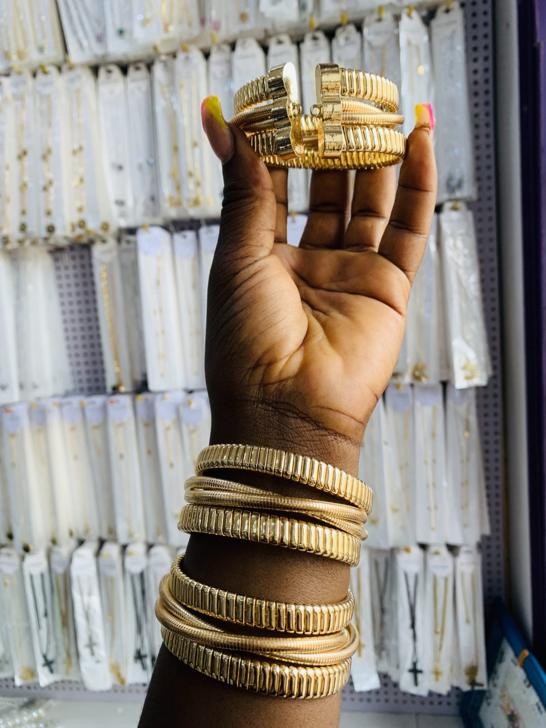 Aetheria gold bracelet - Image 3