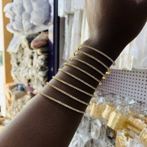 8 Roll white stoned spiral bangle 003